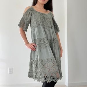 Beautiful summer dress with charisma. Can be used for expecting moms.